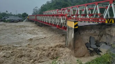 Siklon Senyar Ungkap Kerapuhan Infrastruktur Ekologis Sumatra: Saatnya Reformasi Tata Ruang Berbasis Sains