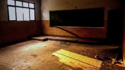 Revitalisasi Sekolah 2026 Berbasis Data: Inovasi Kebijakan untuk Percepatan Perbaikan