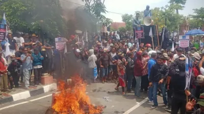 Evaluasi Kebijakan Revitalisasi Tambak Pasca-Kericuhan Indramayu