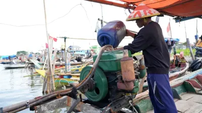 Evaluasi Kebijakan Harga BBM: Sektor Perikanan Terancam Lumpuh Total