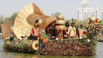 Festival Cilung 2026,UPS Badan Air Cengkareng Rakit Perahu Unta dari Sampah Botol