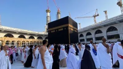 Sejumlah Negara Imbau Warga Tunda Umrah ke Arab Saudi Usai Serangan Riyadh