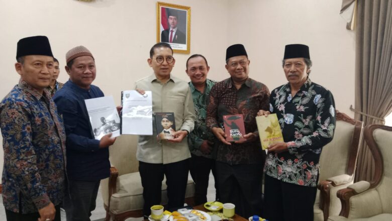 Audiensi Jombang–Menbud Dorong Kajian Kebijakan Sejarah Bung Karno