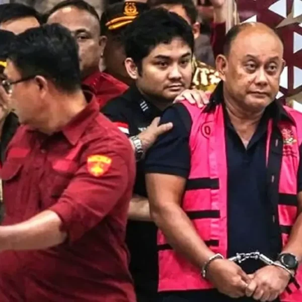 Rapatnya Operasi Senyap Istana: Evaluasi Kebijakan Pencopotan Pimpinan BGN
