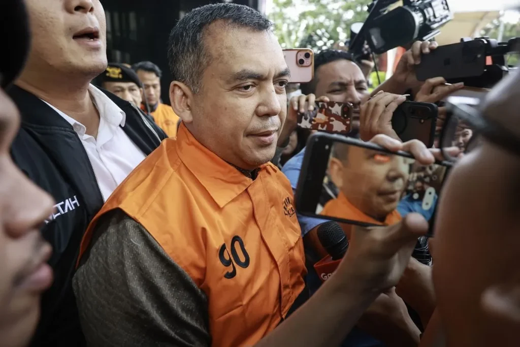 Silmy Karim ditahan KPK