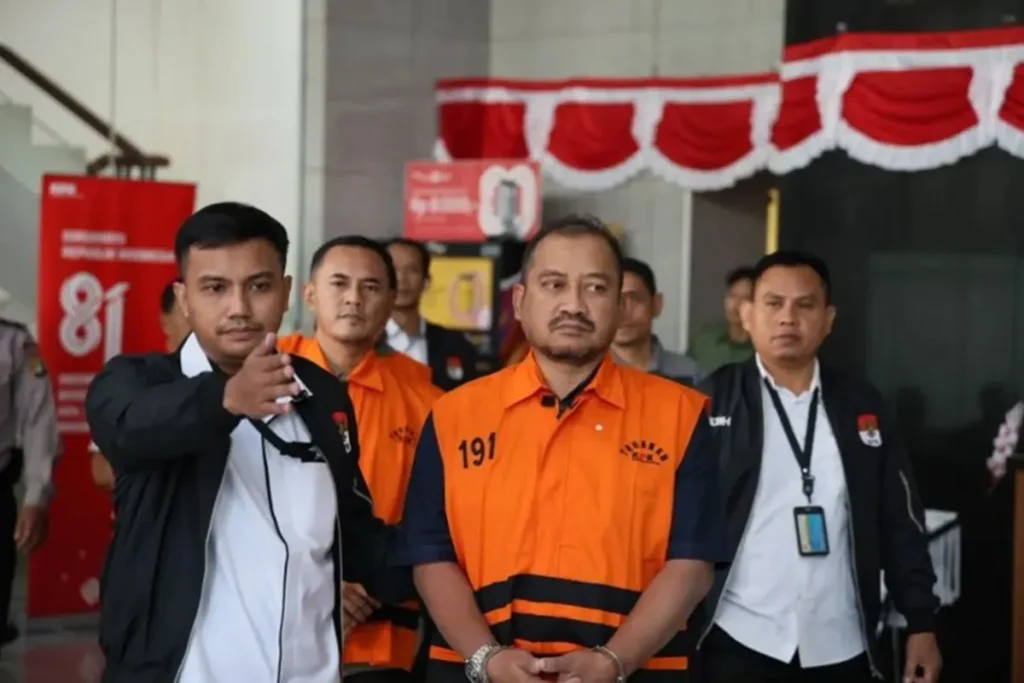 Bupati Pemalang Anom tahanan KPK