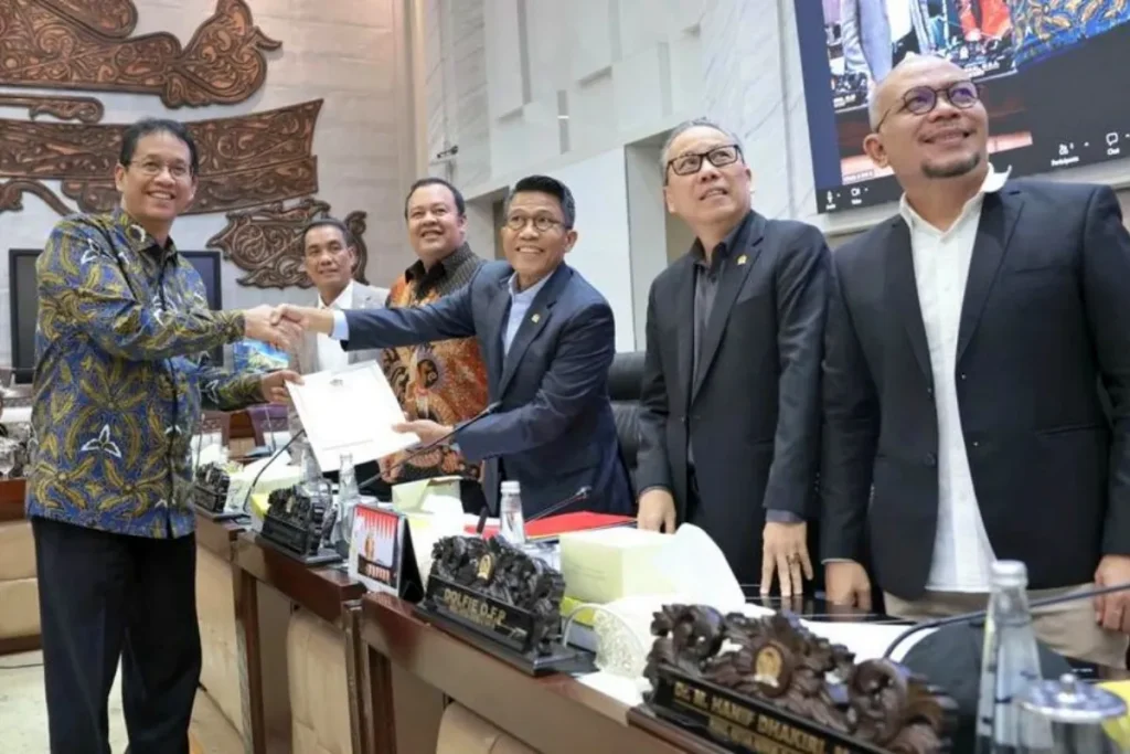 DPR RI dan Pemerintah resmikan Undang-undang PFII