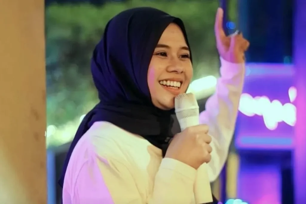 Mega Salsabila